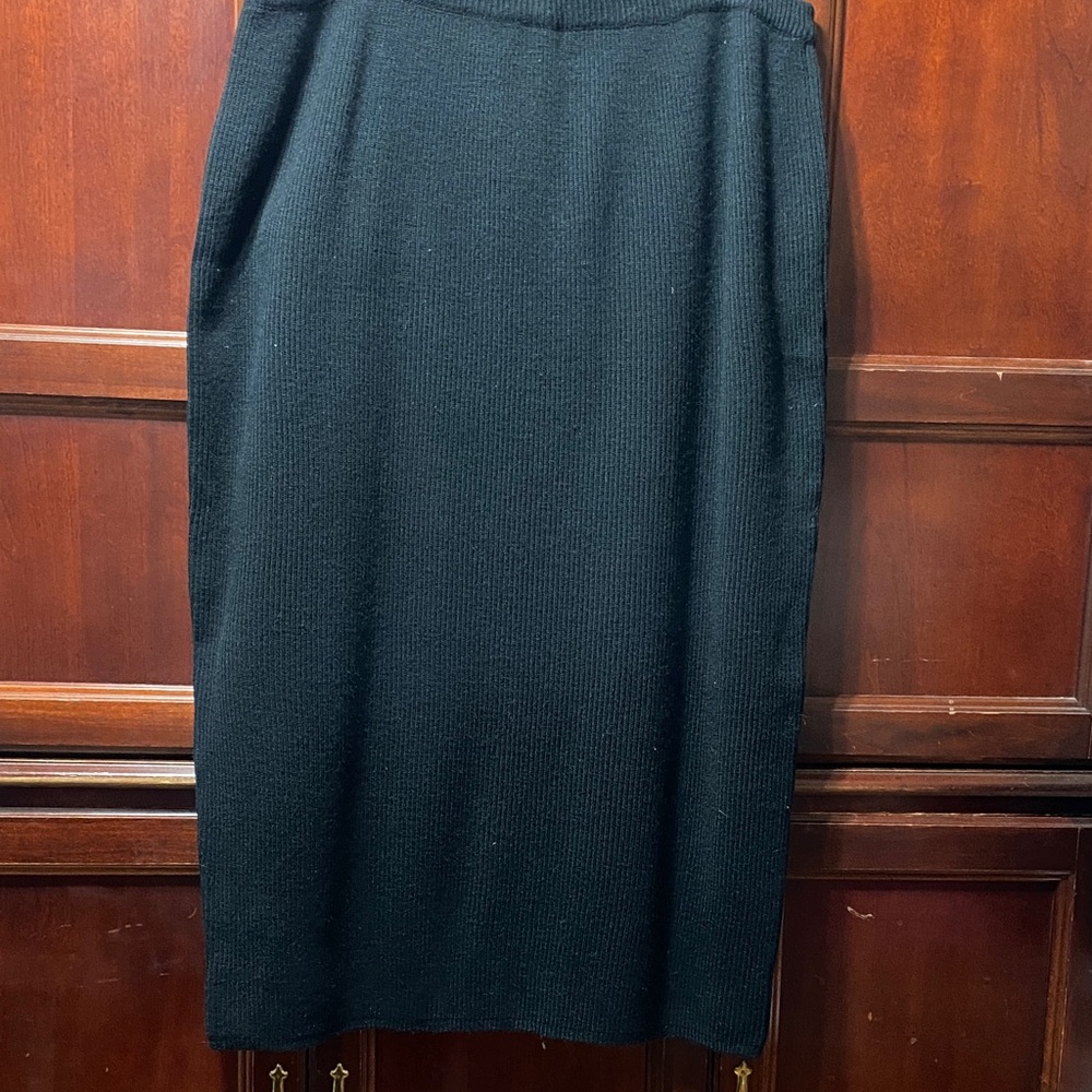JEANNE PIERRE plus size 3X Classic Black knit Midi Skirt
